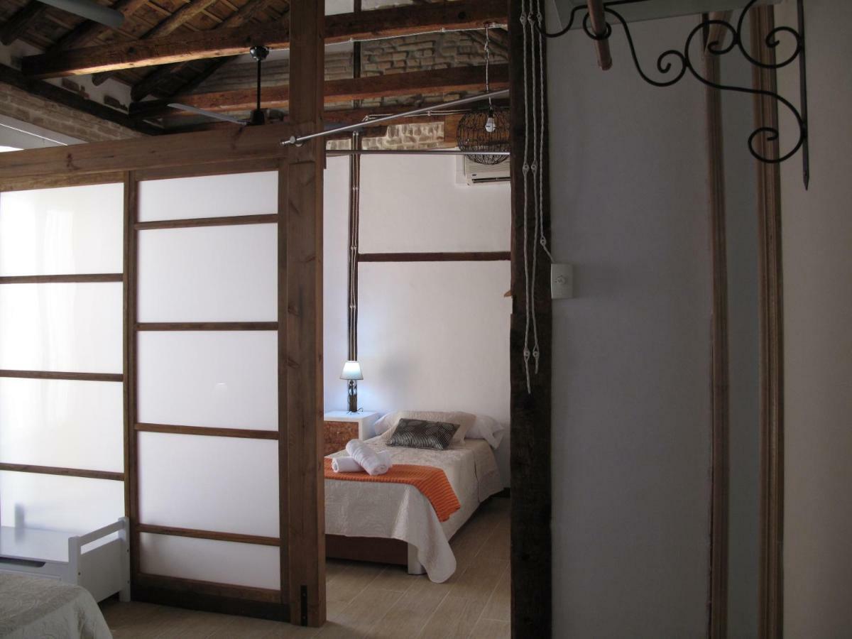 La Buhardilla De Mesones ,Vicent Suite Granada Bagian luar foto
